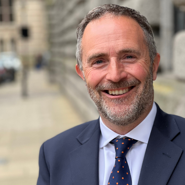 Headshot of Cllr Richard Parkin